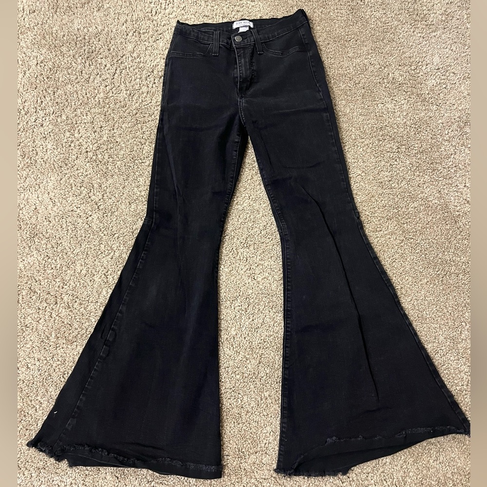 Judy blue Black bell bottom SIZE: 5